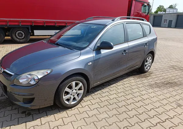 wielkopolskie Hyundai I30 cena 9950 przebieg: 302000, rok produkcji 2010 z Czarnków